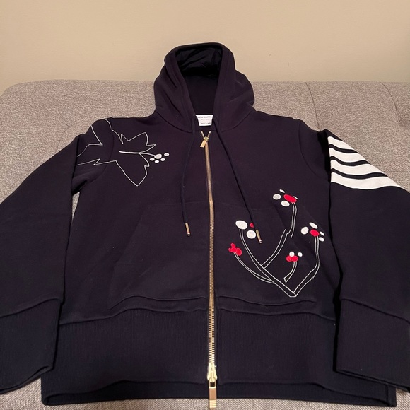 Thom Browne Embroidered Floral 4-Bar Zip Hoodie - Picture 2 of 5